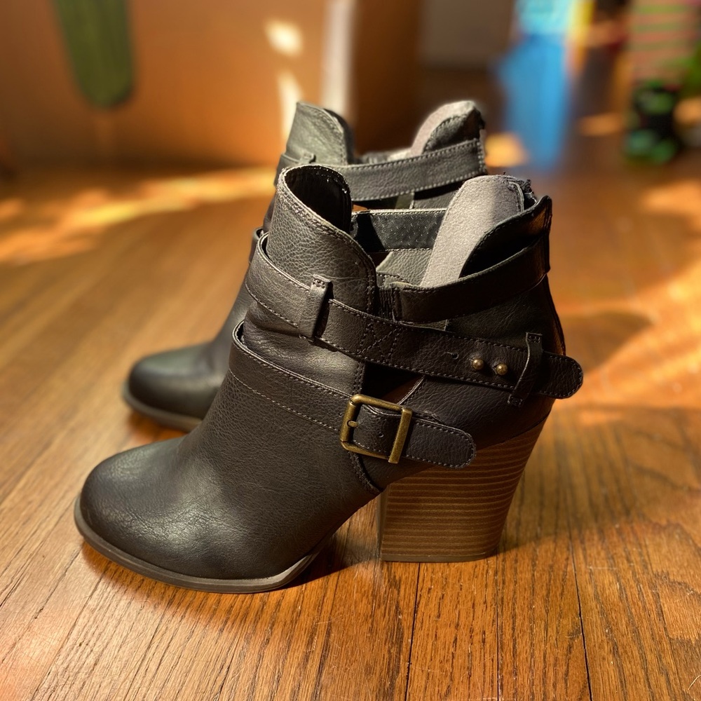 Heel Boots